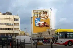 Habillage Façade Rond point ngor - visible